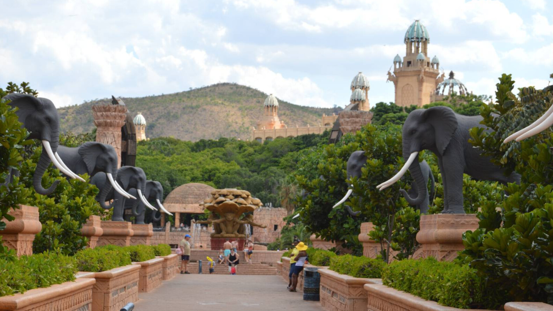 Visiting Sun City – Africa’s Luxury Resort and Entertainment Playground