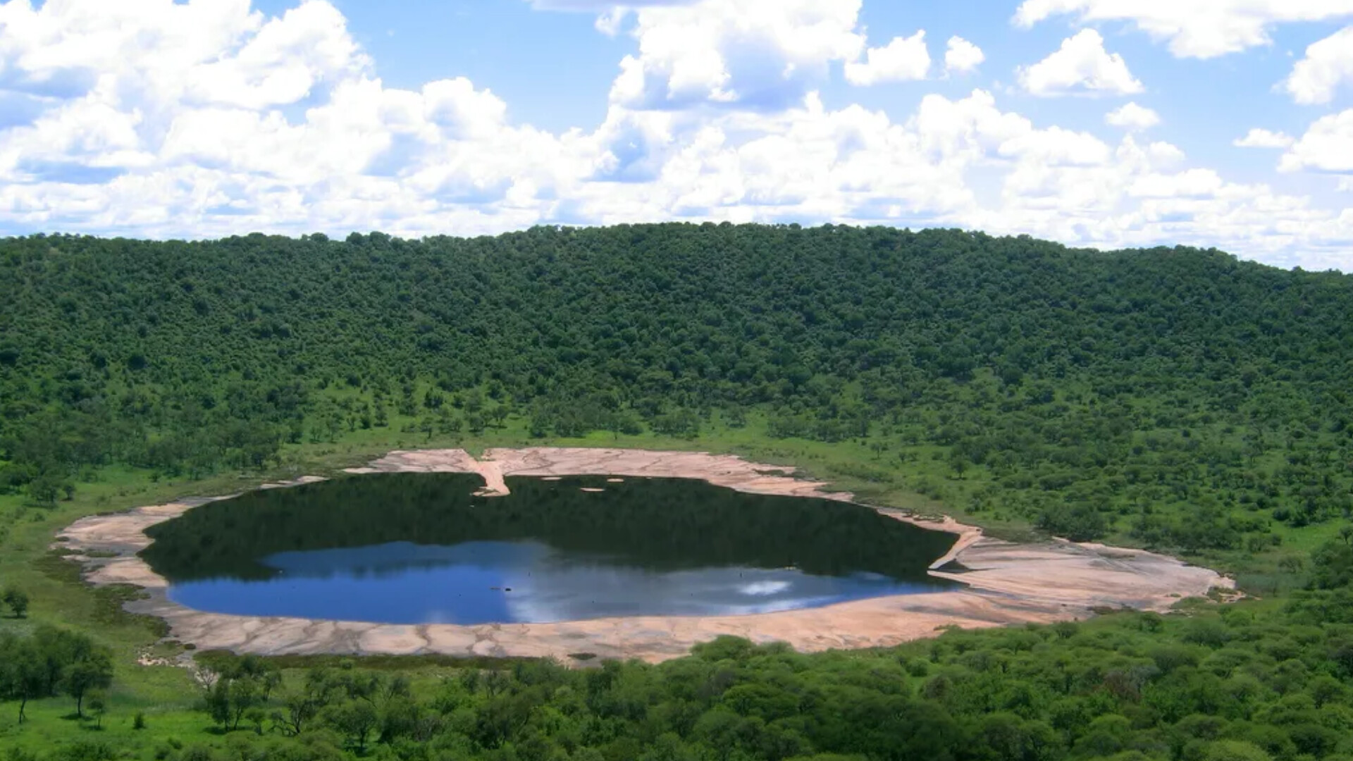 Fascinating Things About Tswaing Meteorite Crater – Where Ancient Impact Meets Human History